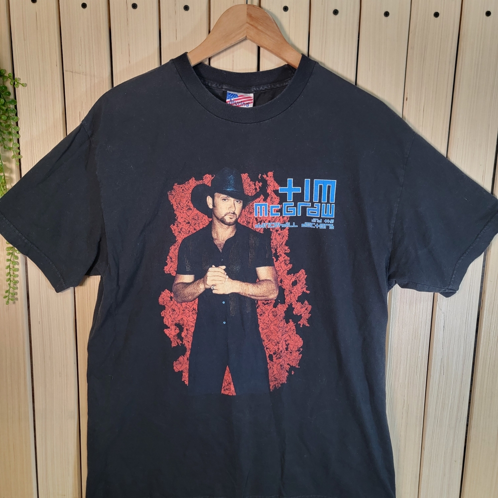 Tim McGraw Tshirt Vintage Black Graphic T-Shirt. Country Music Tee. Unisex